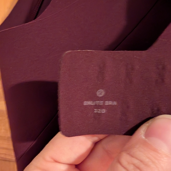Lululemon Athletica Burgundy Enlite V-Neck Sports Bra 32D - Picture 4 of 5